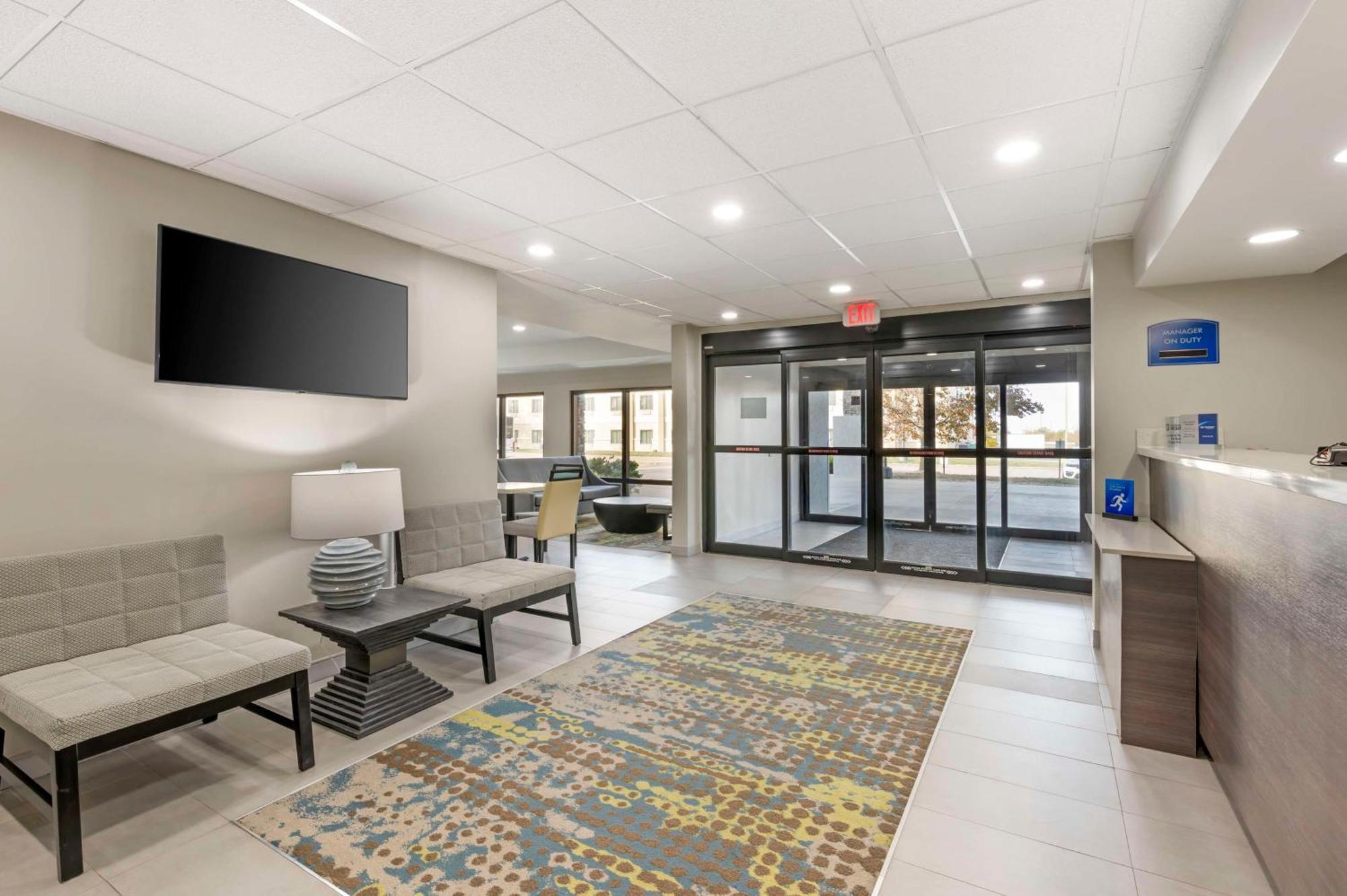 Best Western Heartland Inn Mattoon Экстерьер фото